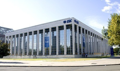 en-iyi-ozel-universiteler-3.jpg